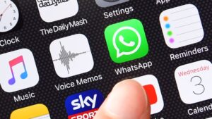 WhatsApp just made its AI impossible to avoid – but at least you can turn it off